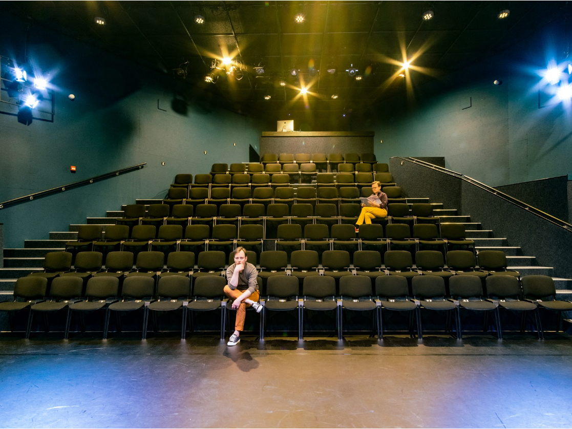 Haarlemmerhout_theater_zaal.PNG